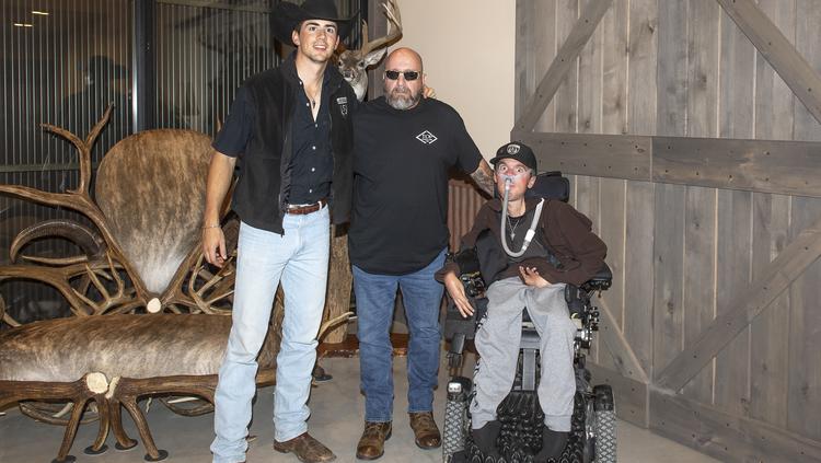 Disabled Outdoorsmen USA (DOUSA) is a nonprofit organization that gives people with disabilities the chance to engage in outside activities.